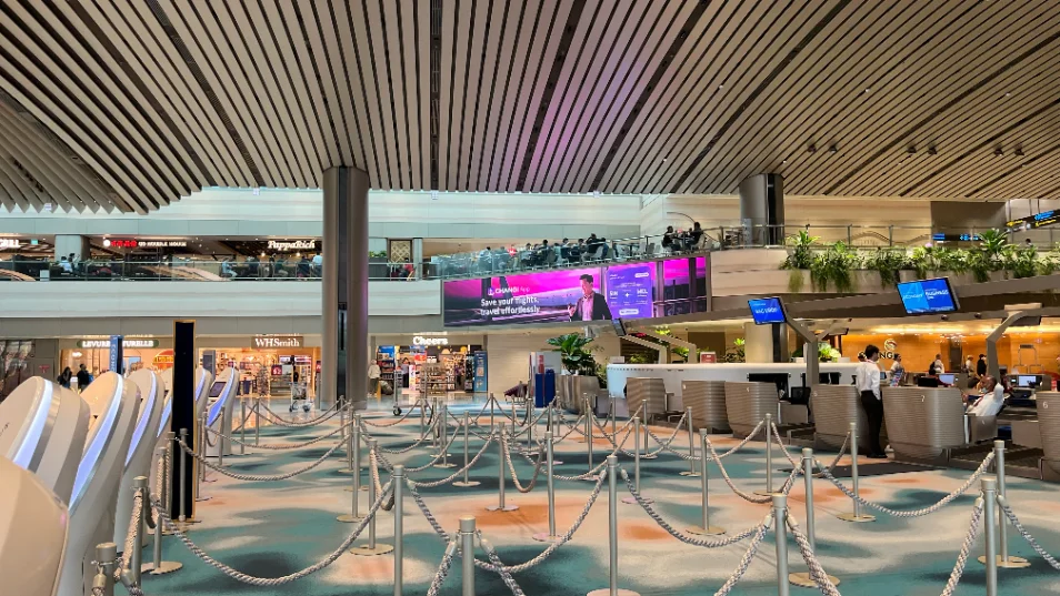 Airport smart space deployment by elTOV