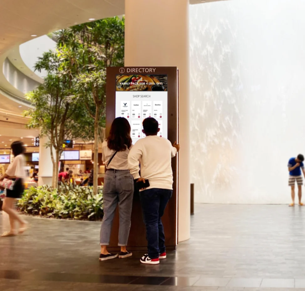 elTOV smart space software and AI in operation on a venue display