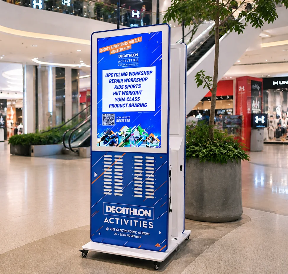 LED display and media landmark visuals produced and operated by elTOV